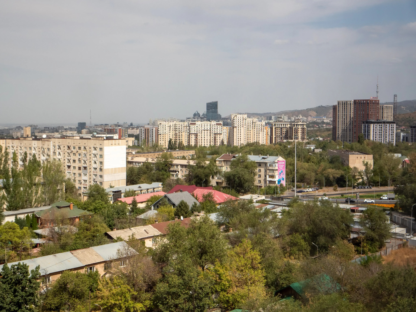 Квартира двухкомнатная в районе Меги 73