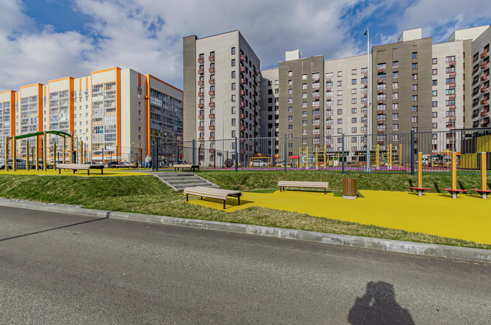 Апартаменты Горки-2 рядом с метро ТЦ и парком