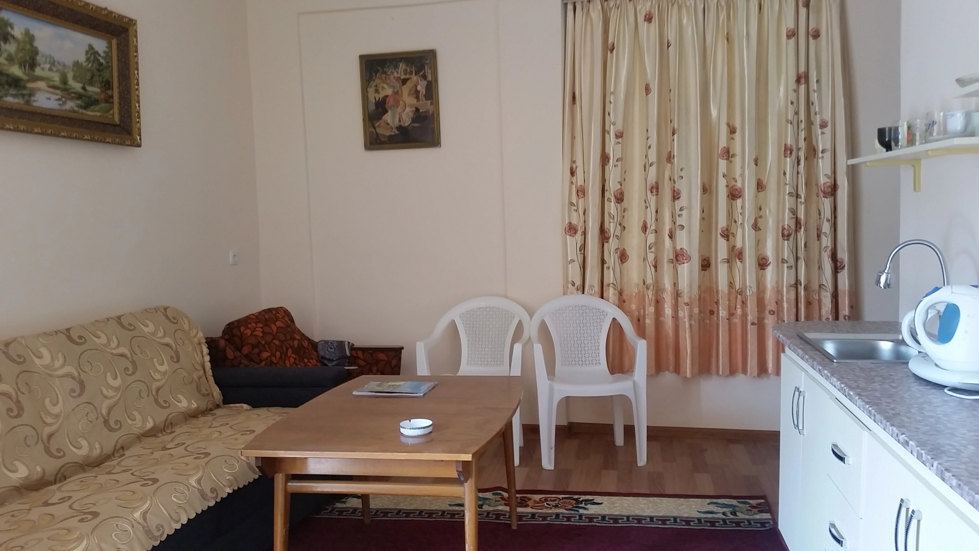 Хостел Sharq 21