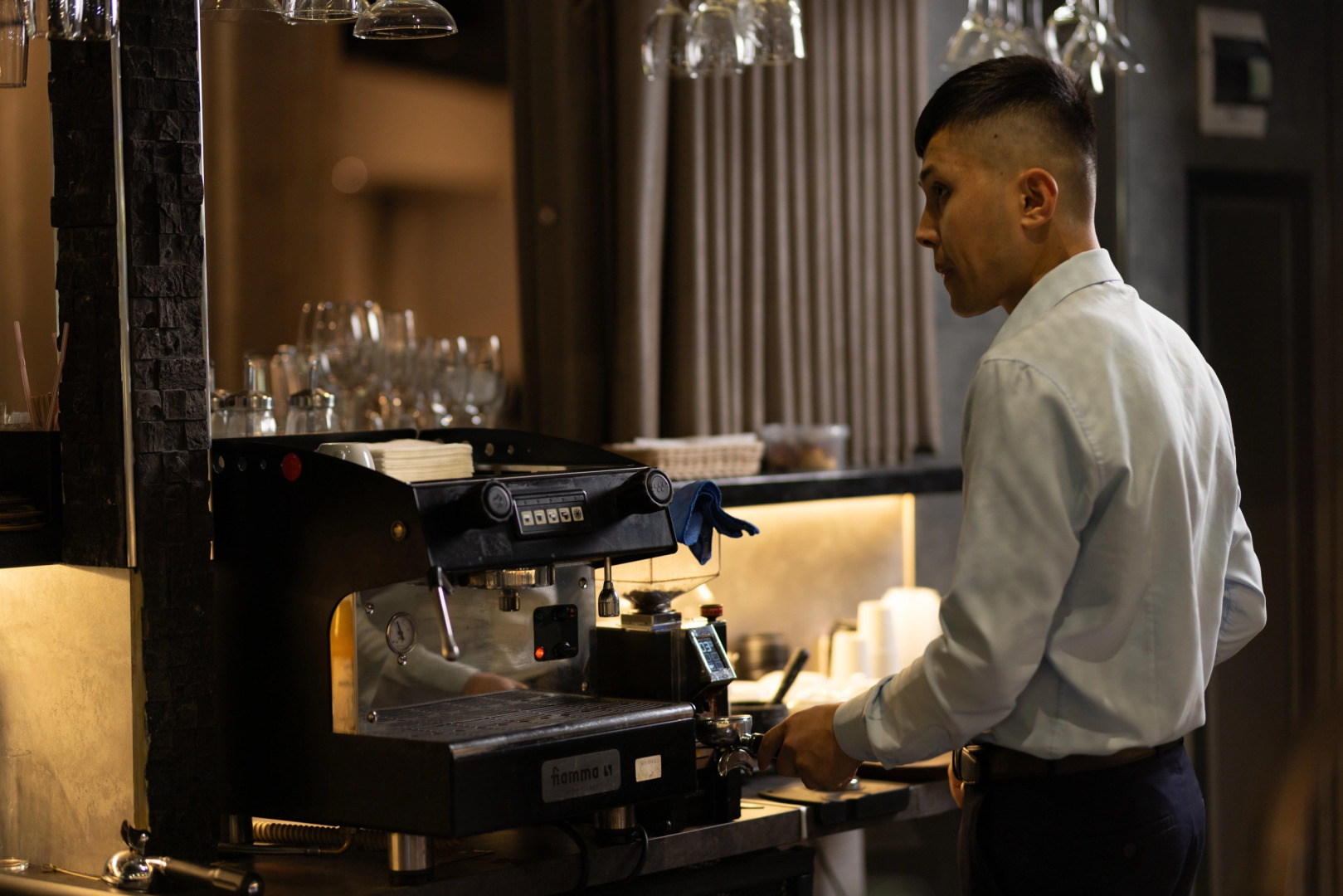 Отель Авиатор