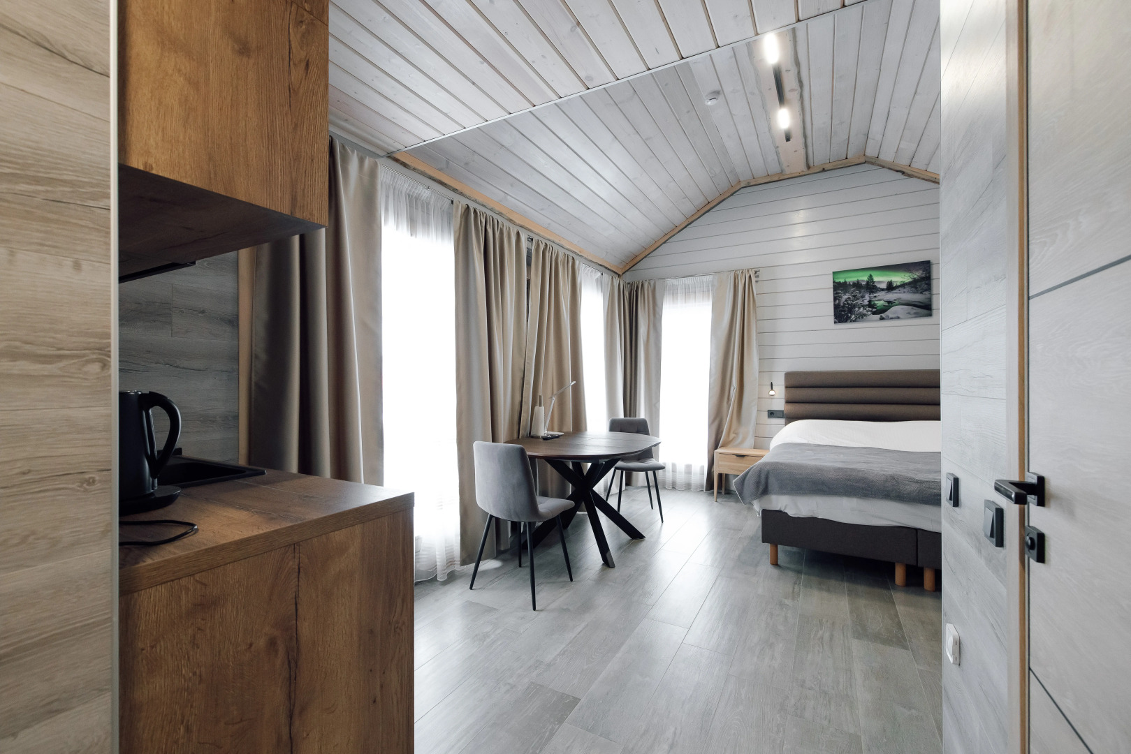 Отель Акора