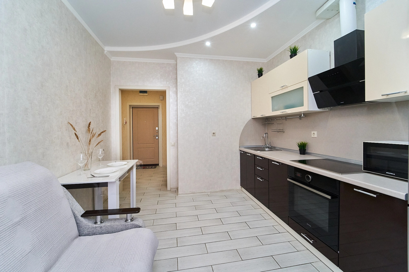 Апартаменты На Улице Героя Сарабеева 3