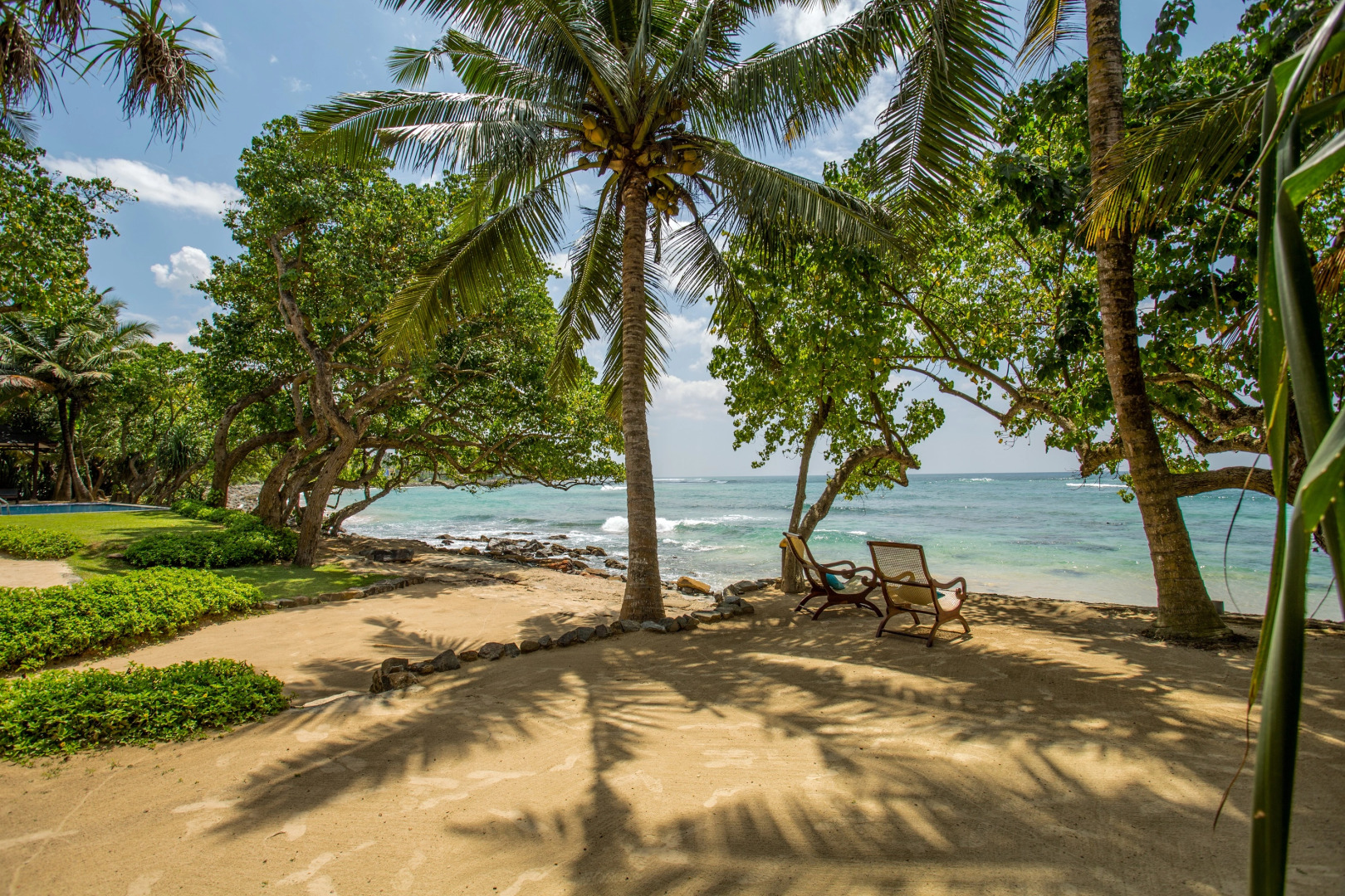 Villa South Point Abbey 4 bedroom beach front