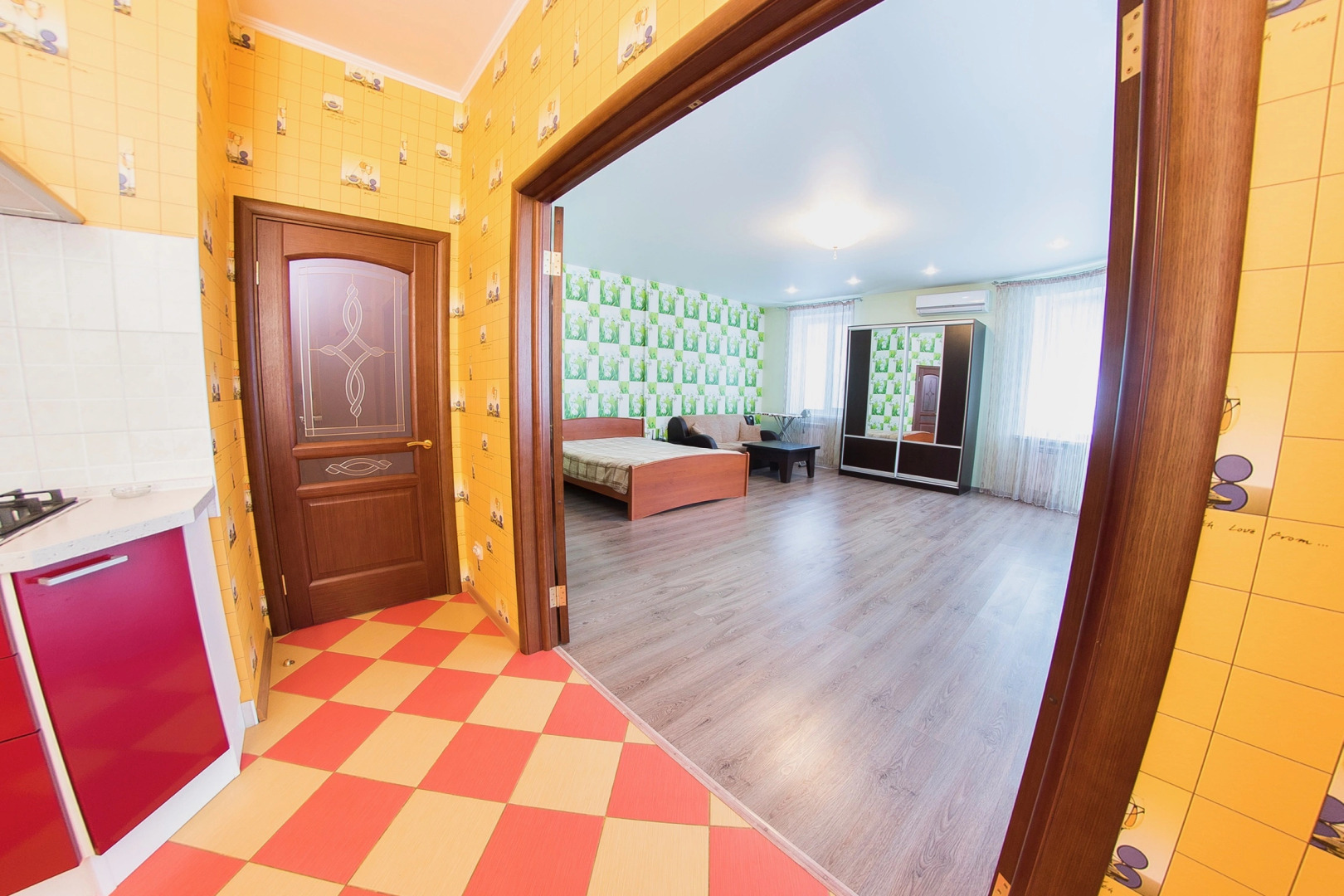 Апартаменты Saratov Lights на Мичурина 47