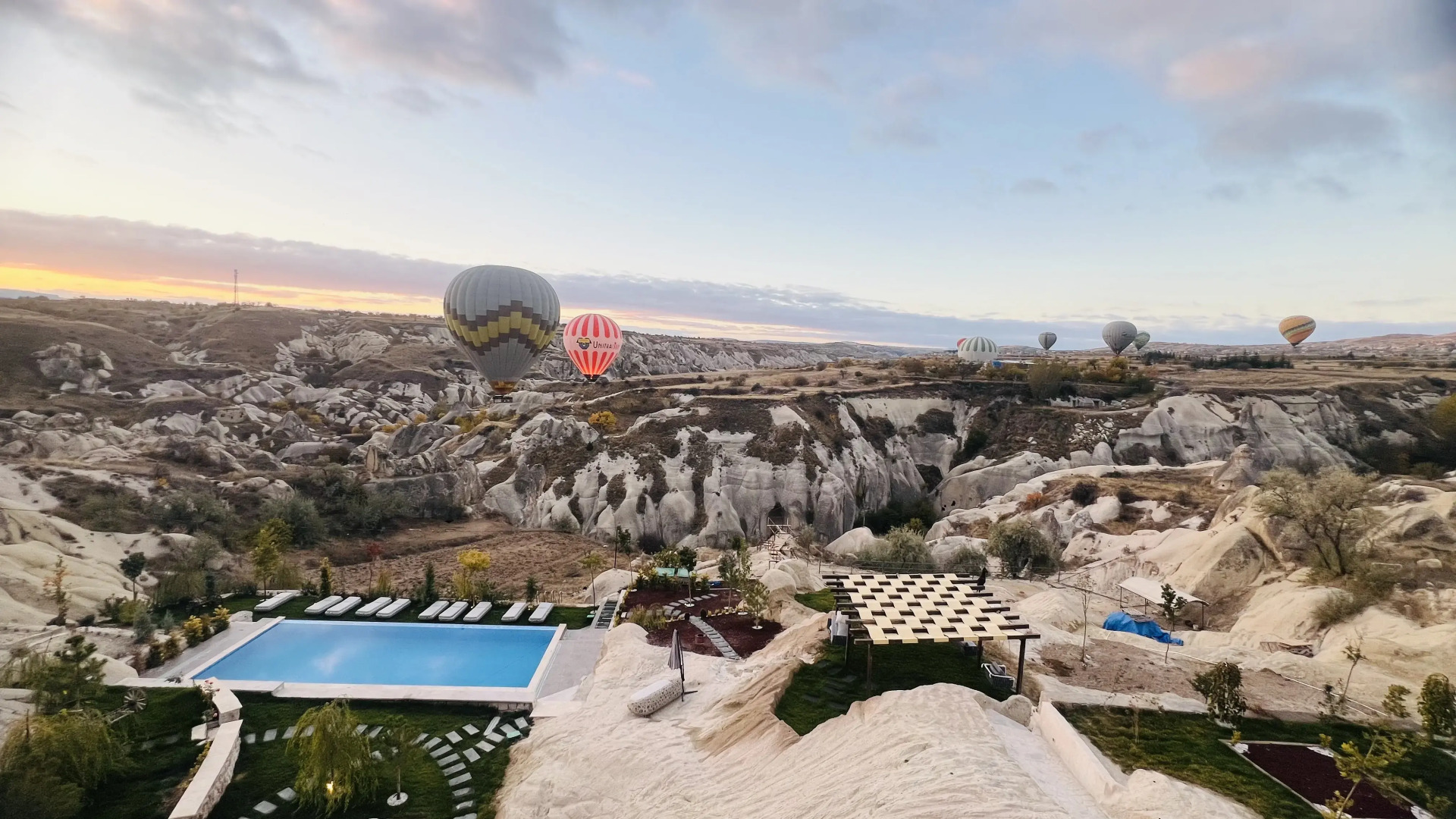 Отель Be Still Alexa Smart Luxury Escape Adults Only