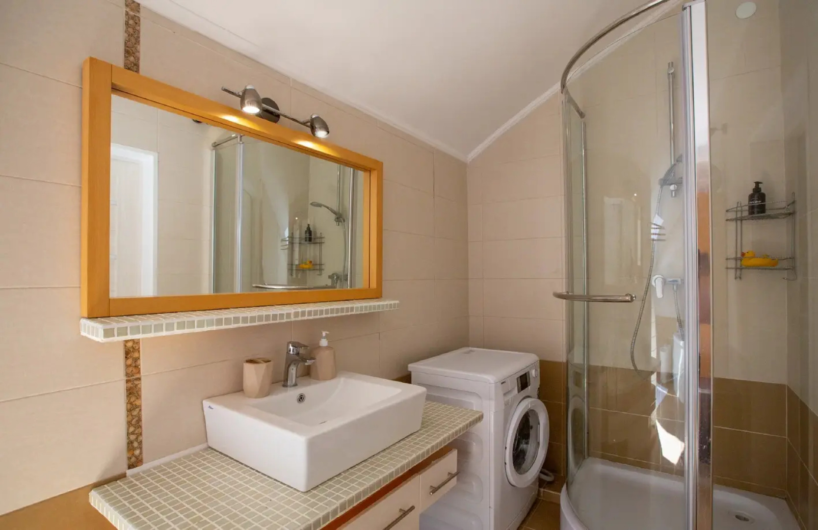 Апартаменты рядом с морем