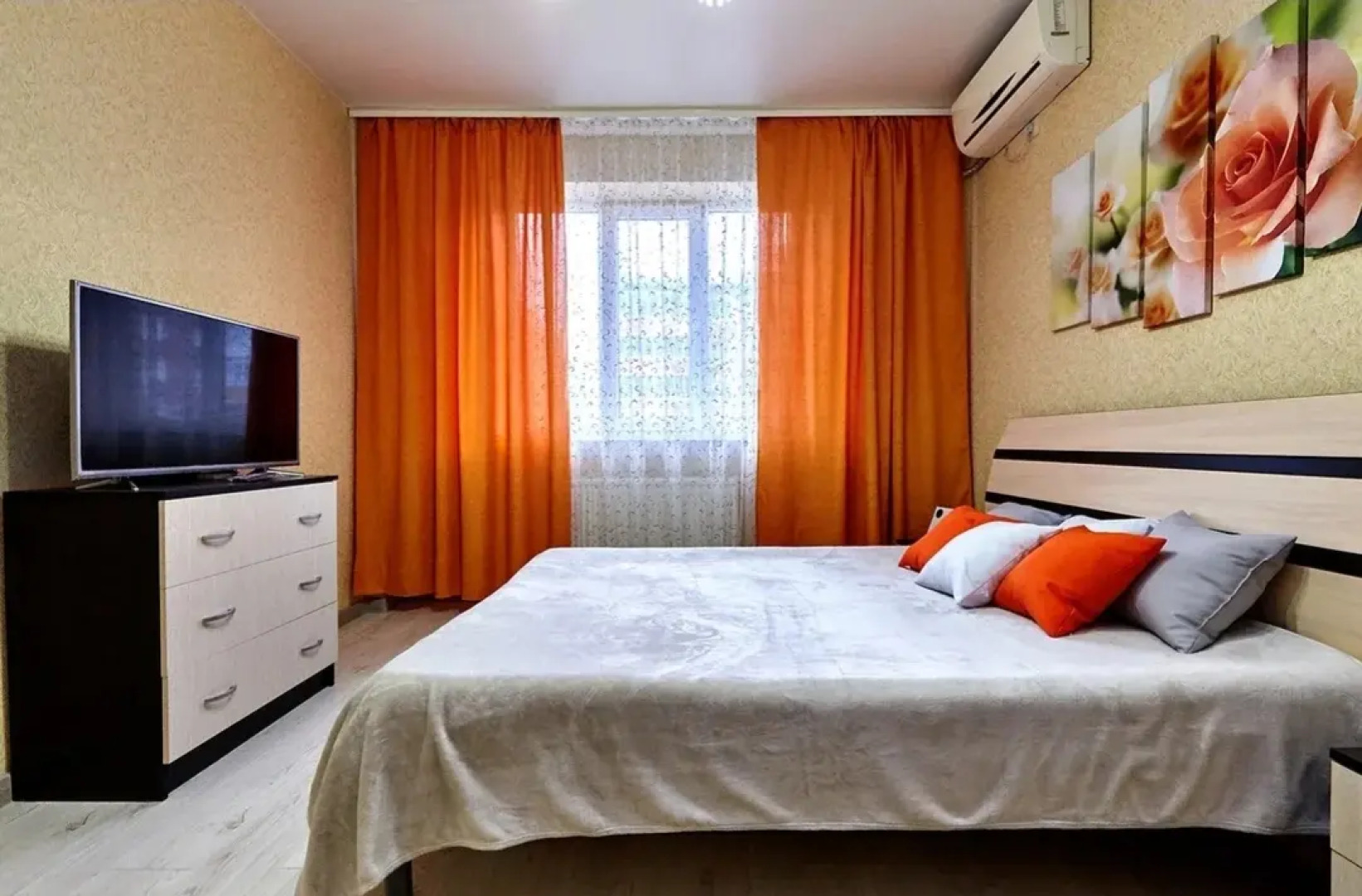 Апартаменты Орандж в пгт Яблоновский, Yana Apart