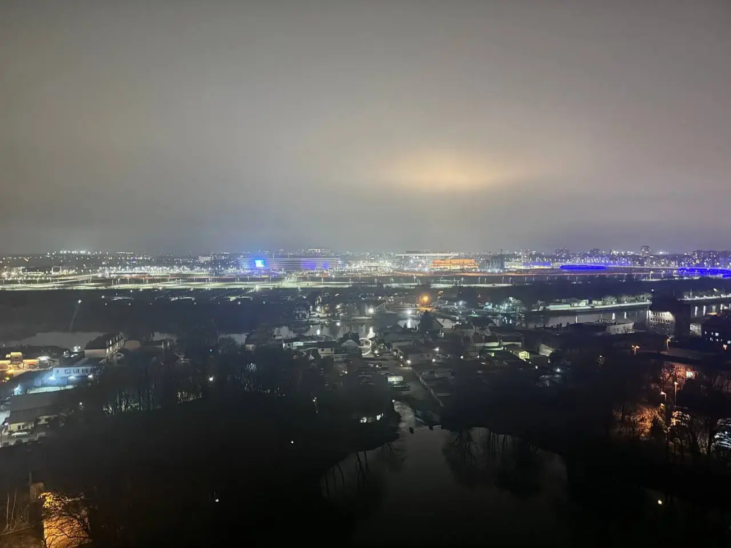 Апартаменты 39квартир с видом на Остров Октябрьский