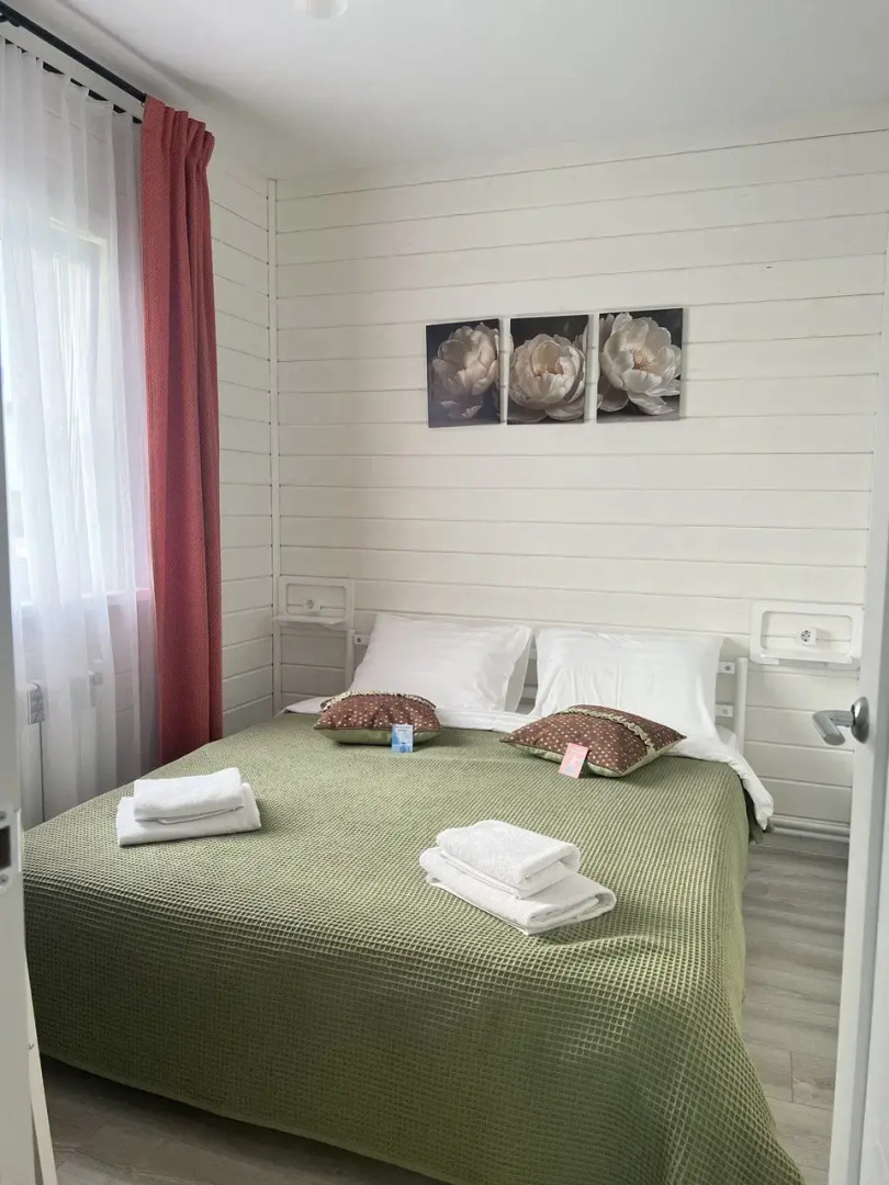 Частный дом Двухкомнатные в Таунхаусе у Святого Источника