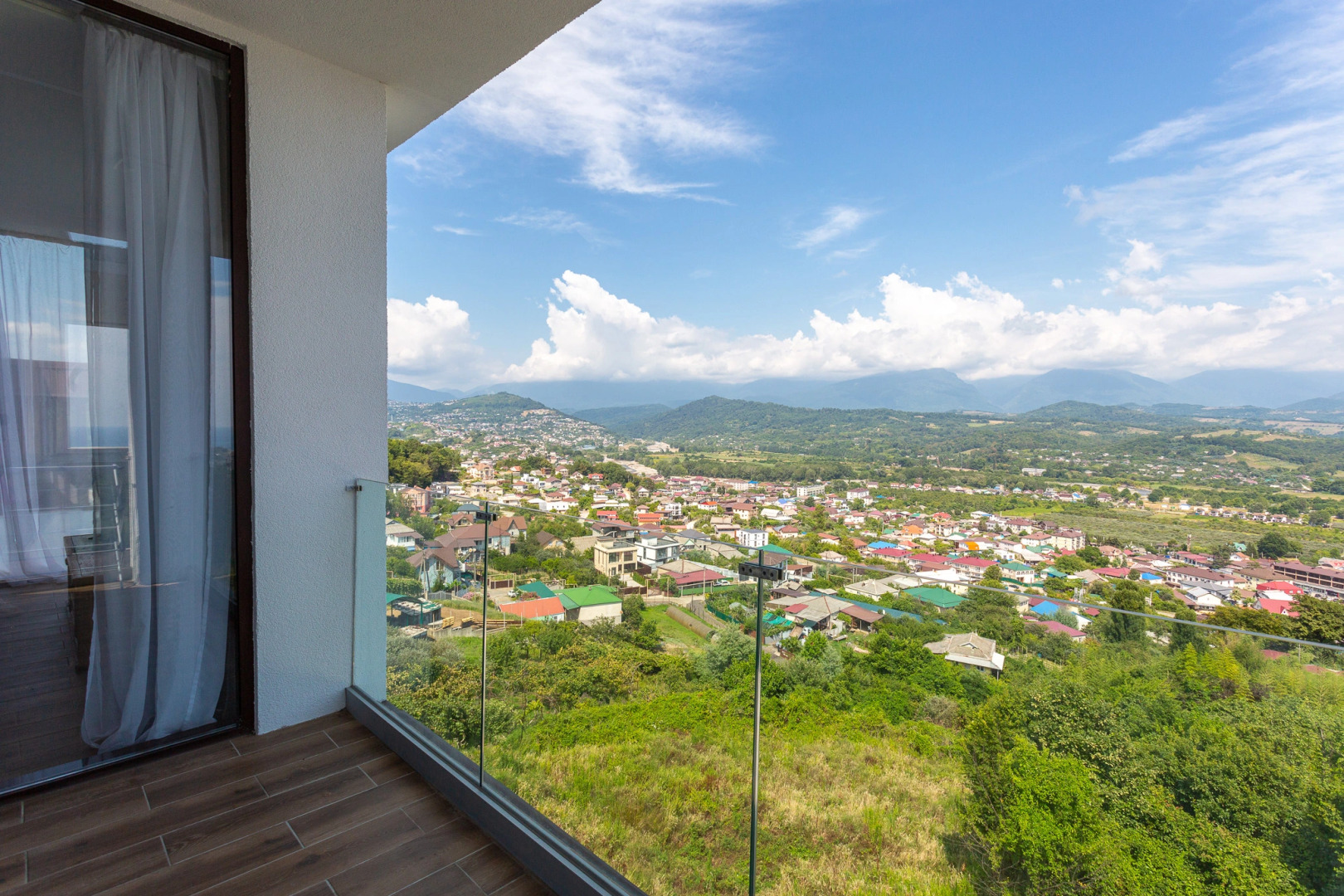 Частный Дом Поместье OkoloMorya