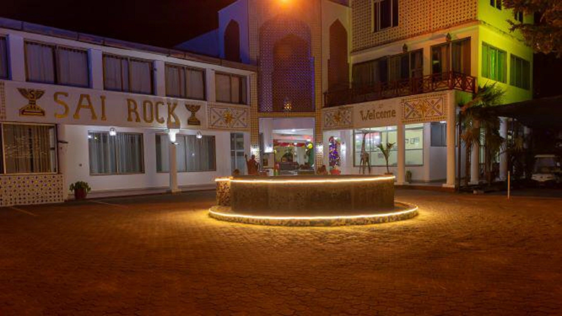 Отель Sai Rock Hotel & Beach Resorts