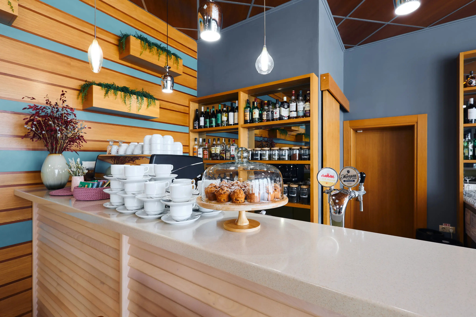 Отель Восток