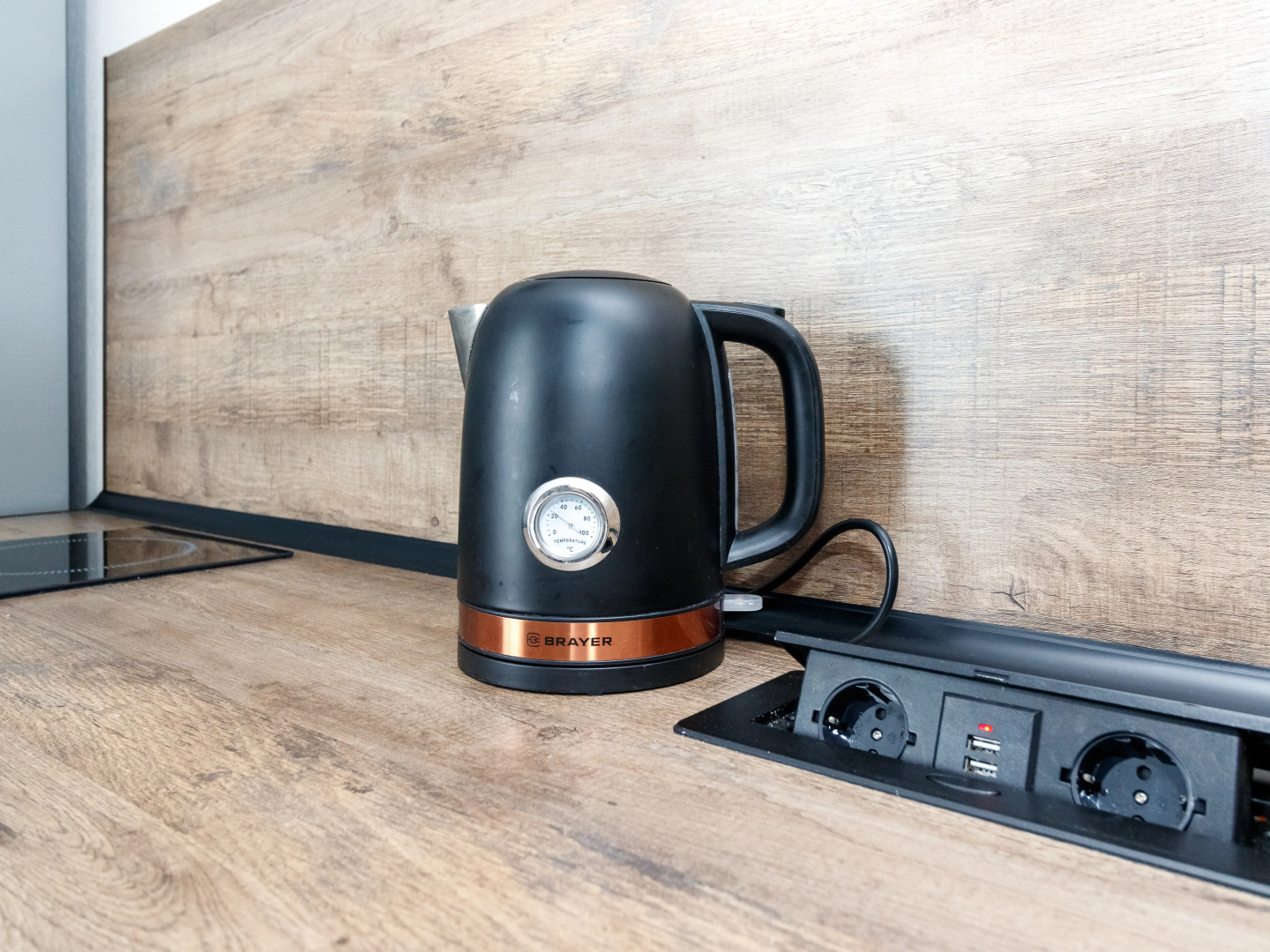 Квартира Стильная Современная Студия в ЖК Бизнес-Класса Айвазовский