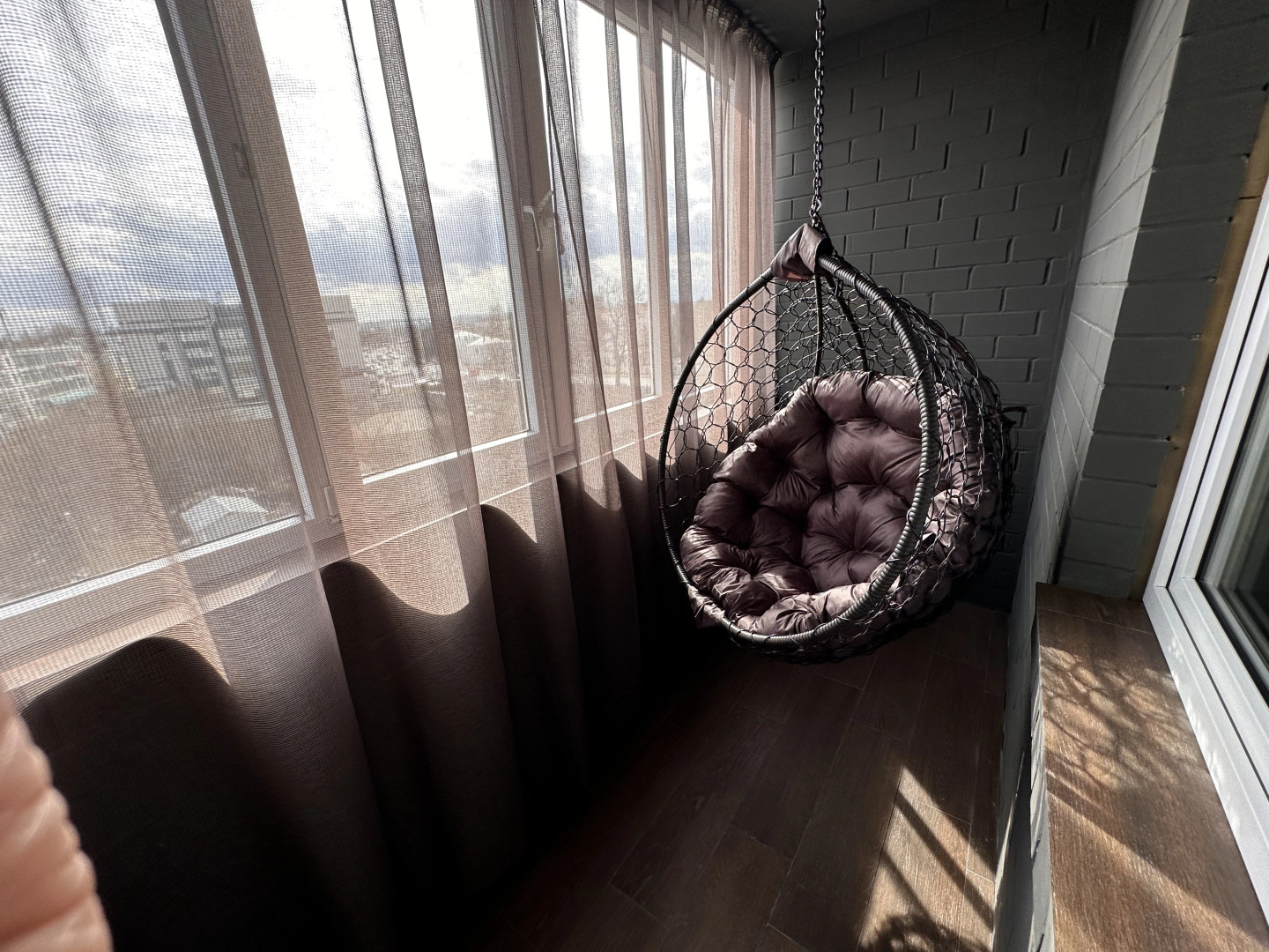 Апартаменты Cosmos  Бесконтактное заселение С Качелью