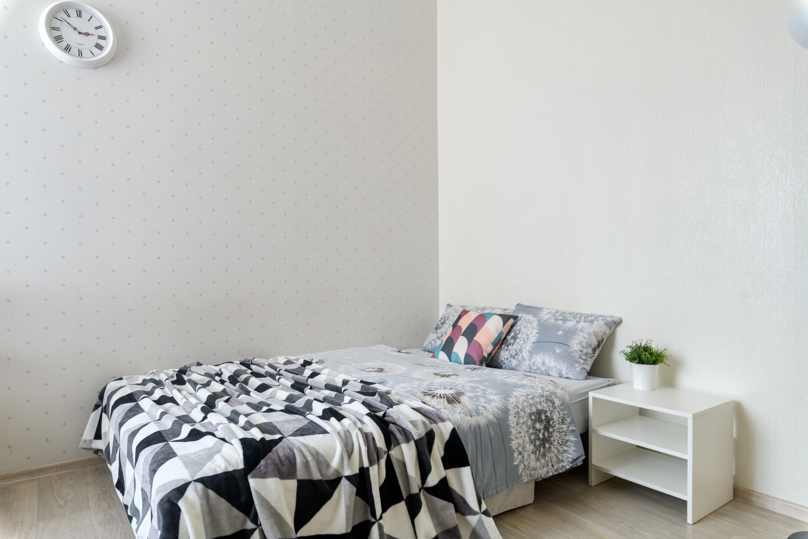 Квартира - Студия тихая на Васильевском Острове