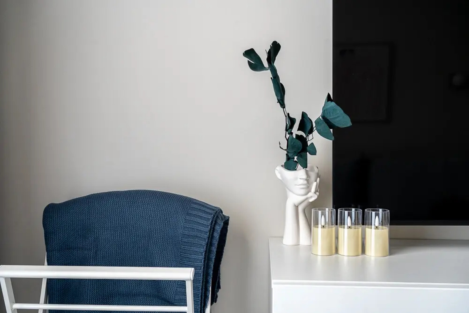 Апартаменты с отдельной спальней на Большой Покровской (до 4х гостей)