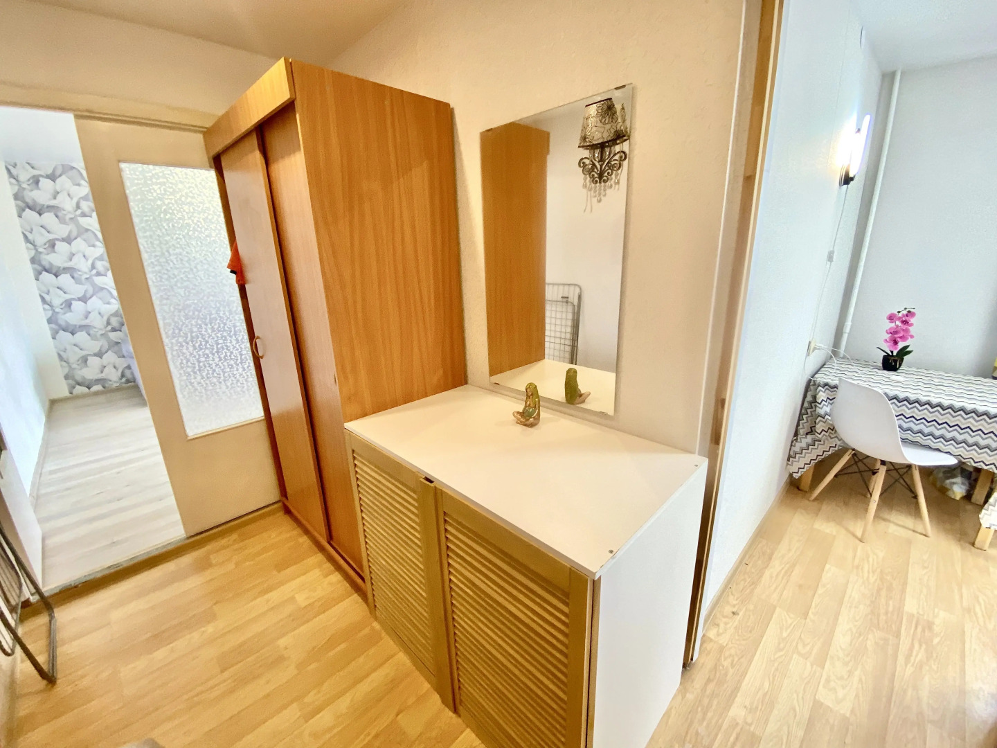 Квартира Просторная квартира близь центра и набережной Закат на озере