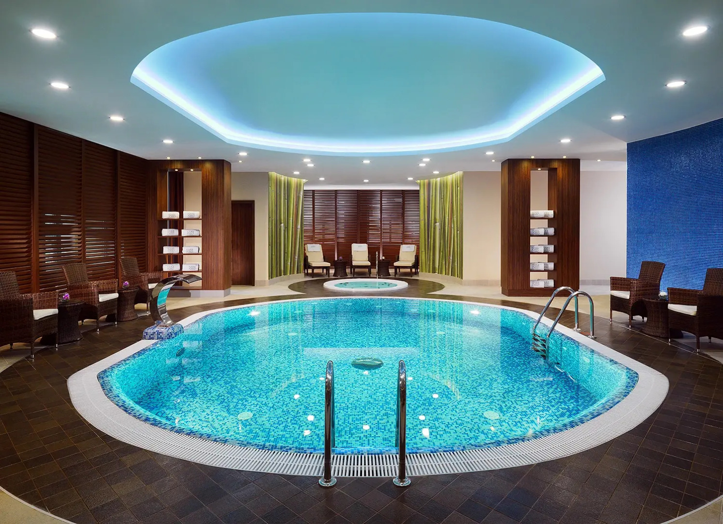 AZIMUT Сити Отель Калуга