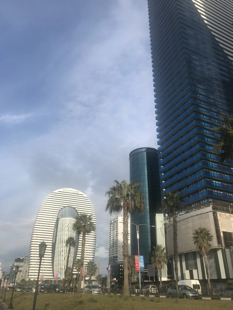 Апартаменты Orbi City