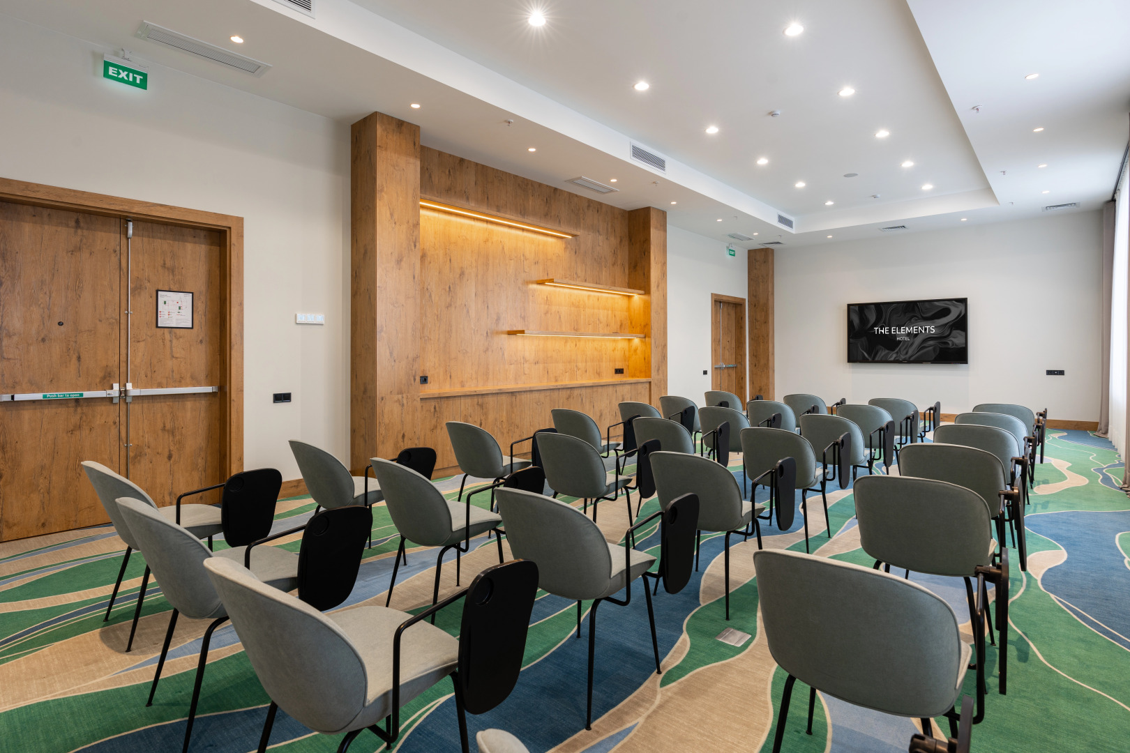 Отель The Elements