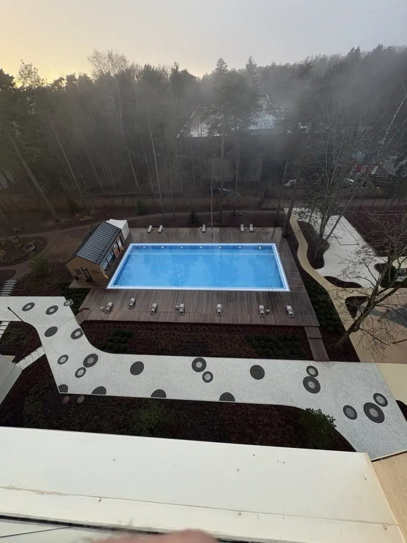 Апартаменты Уютная Студия с Видом на Бассейн и Залив 714