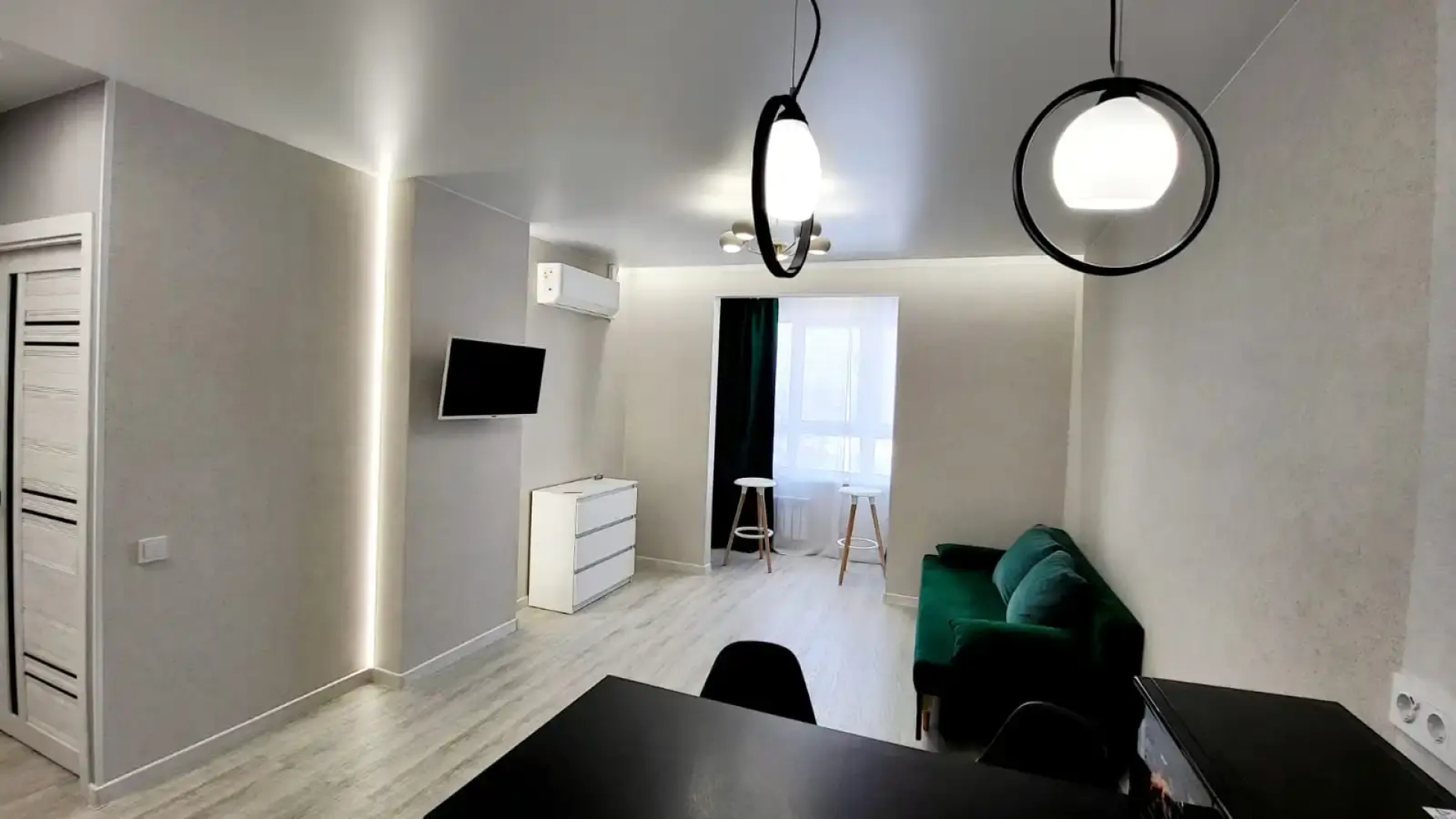 Квартира Двухкомнатная возле Аквапарка