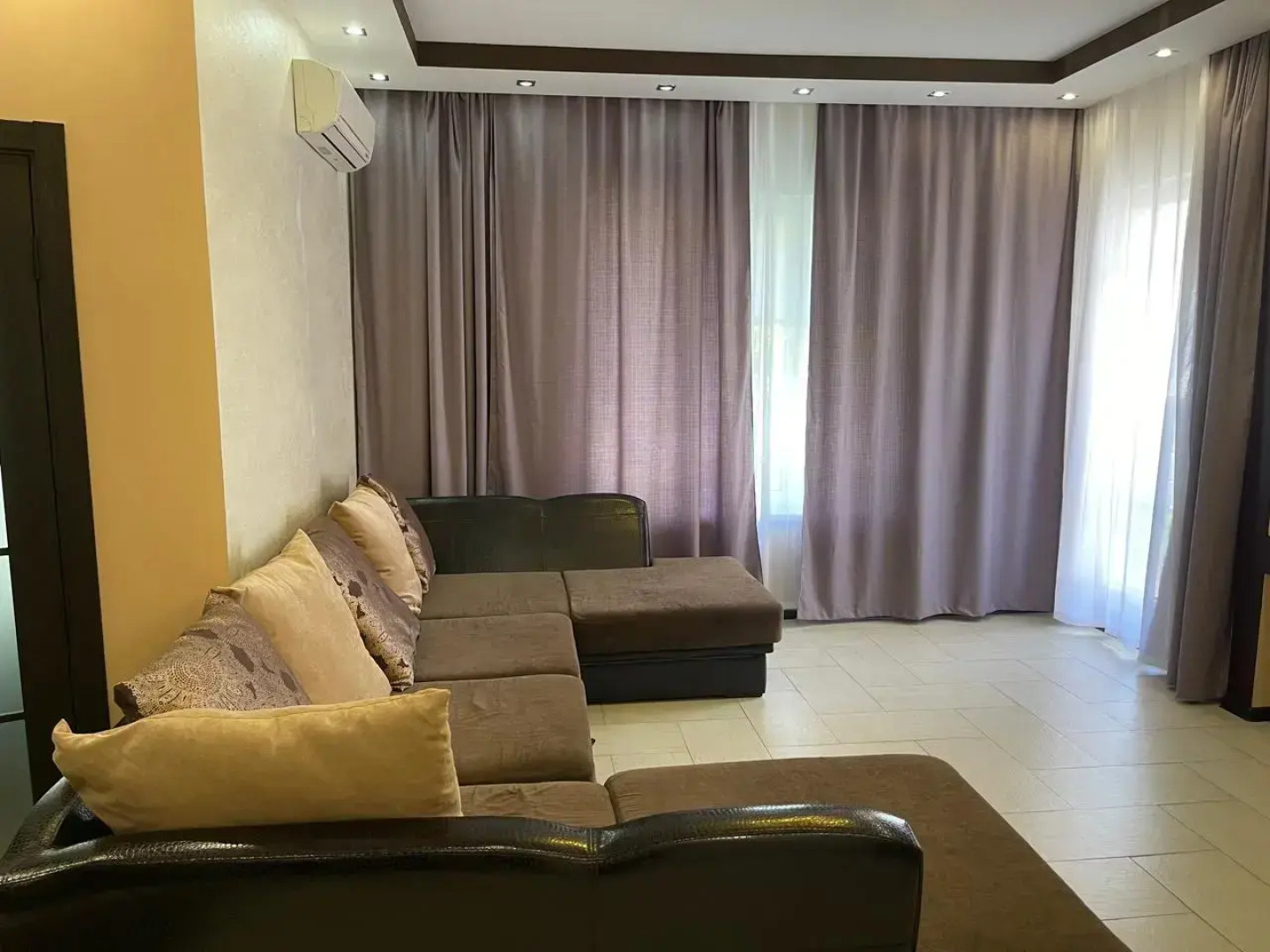 Квартира Просторная рядом с морем