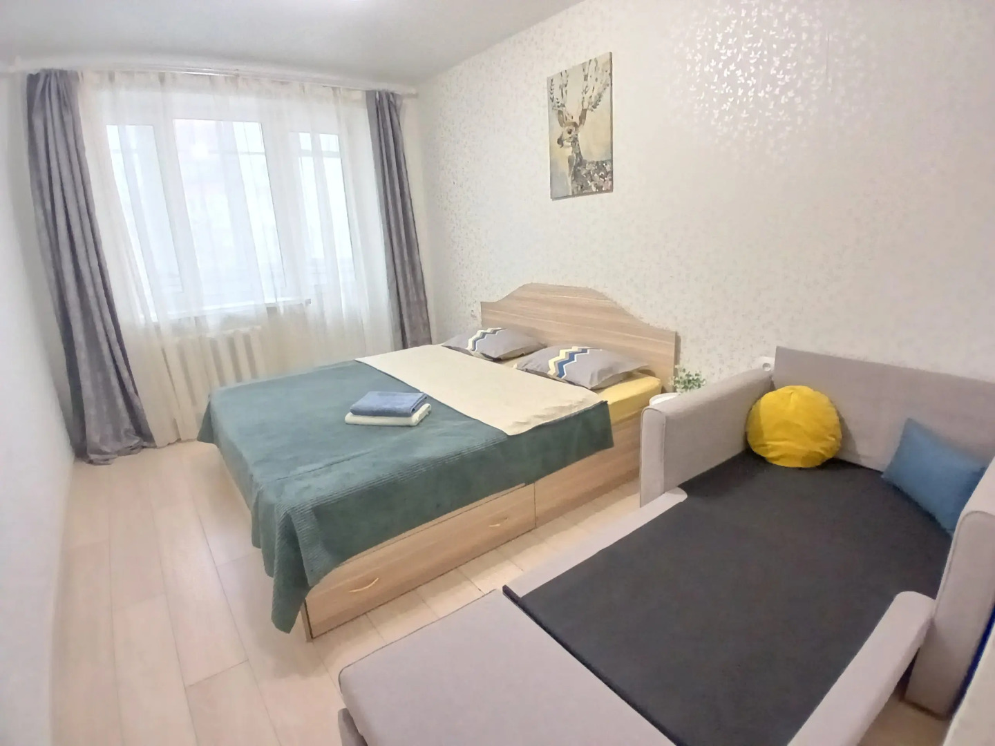 Апартаменты 2х Комнатные на Маршала Конева 4А