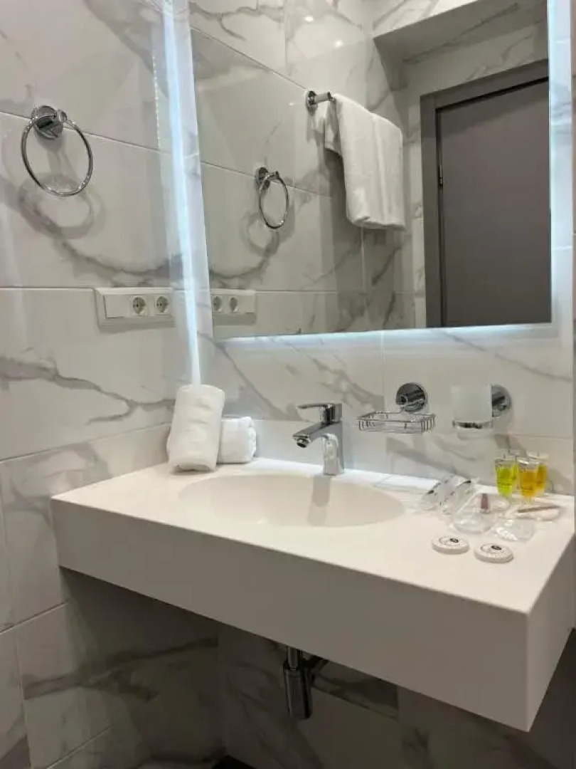 Отель Address 9D