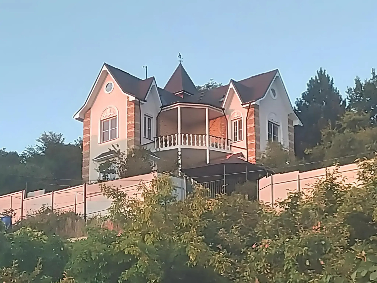 Вилла в Горах с Великолепным Видом