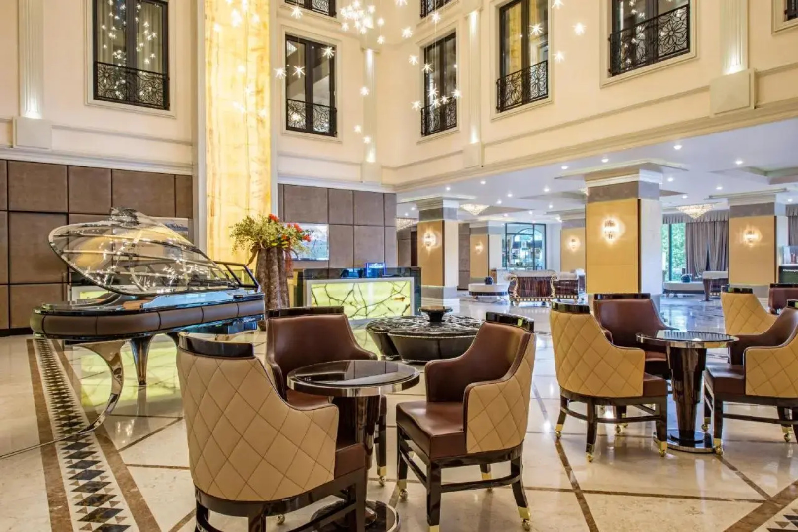 Отель Ambassadori Hotel Tbilisi