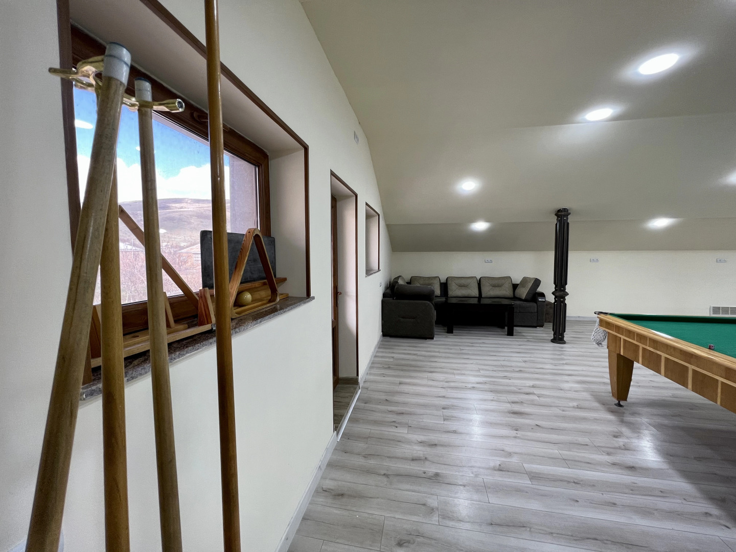 Вилла Luxury Villa Qarashamb