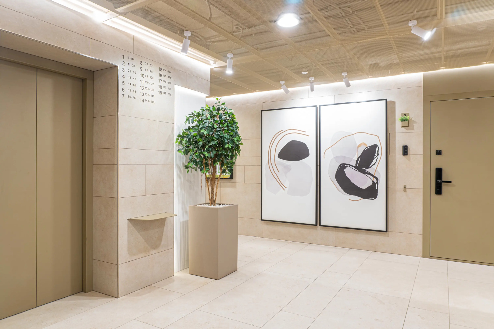 Апартаменты Йорт в Жк Уникум