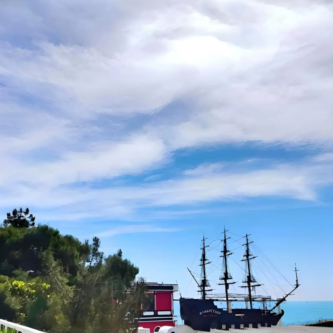 Апартаменты на Черноморской