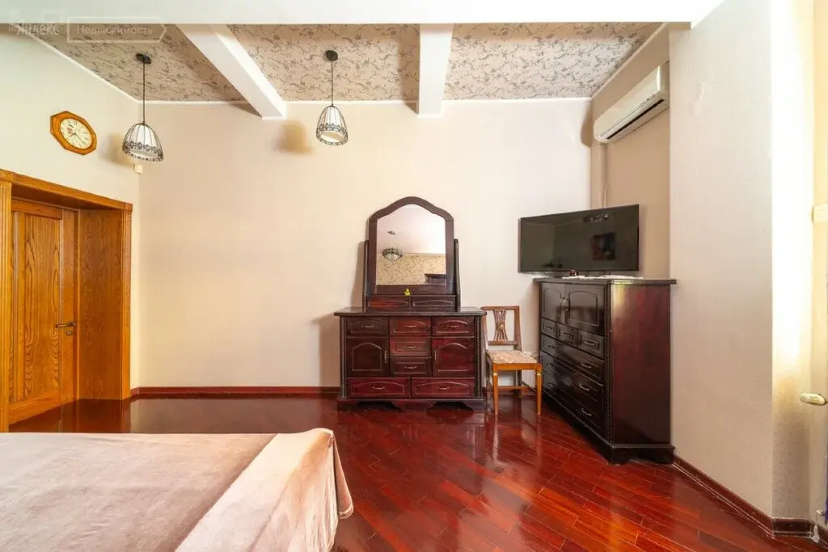 Апартаменты на Цюрупы 7