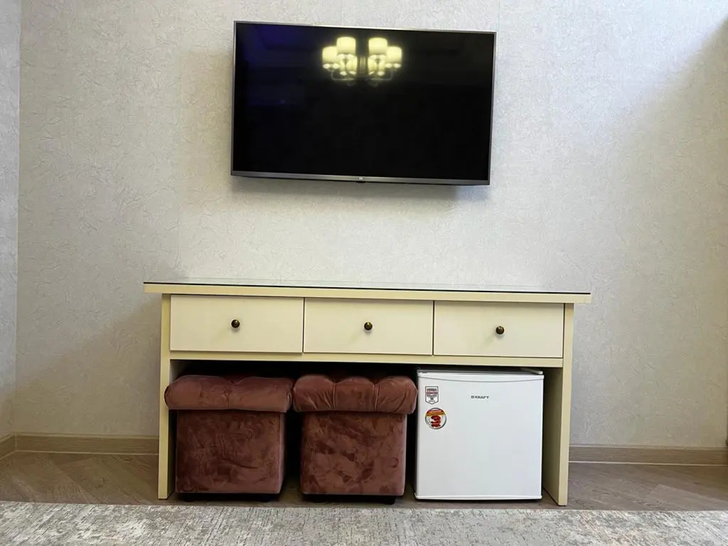 Отель Глория