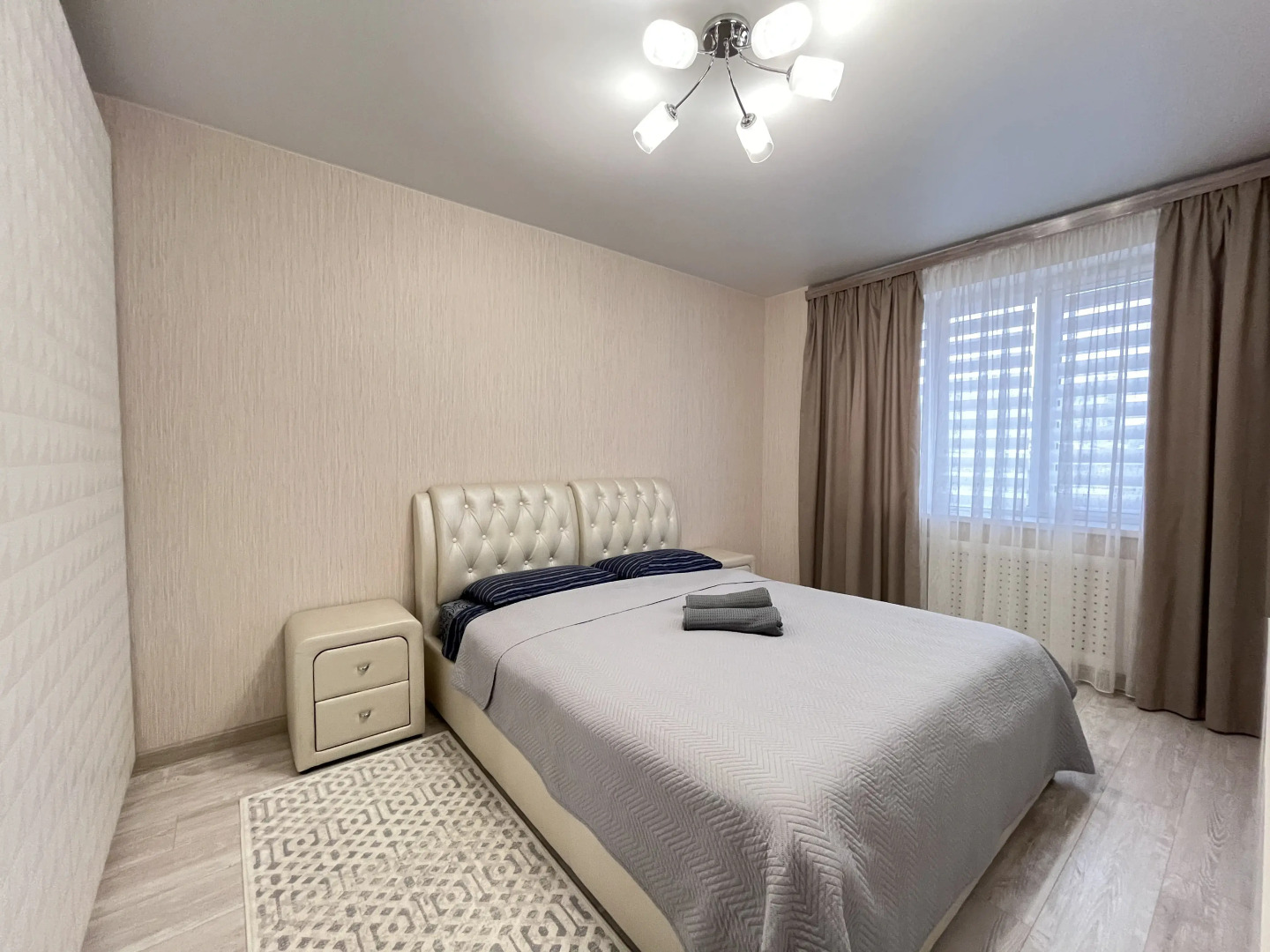 Квартира уютная двухкомнатная на Солнечном бульваре