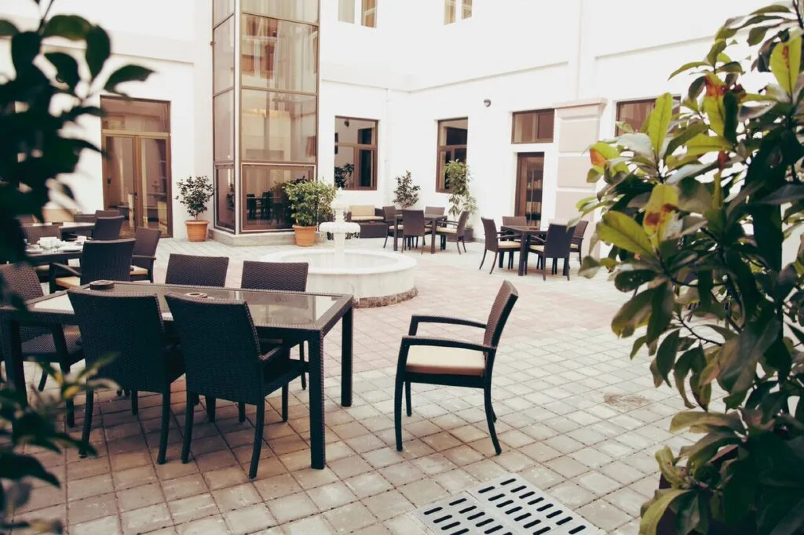 Отель Tskaltubo Plaza