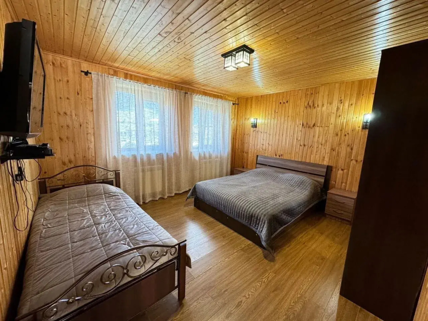 Частный Дом в горах Вeрхний Фиагдoн с баней и бассейном