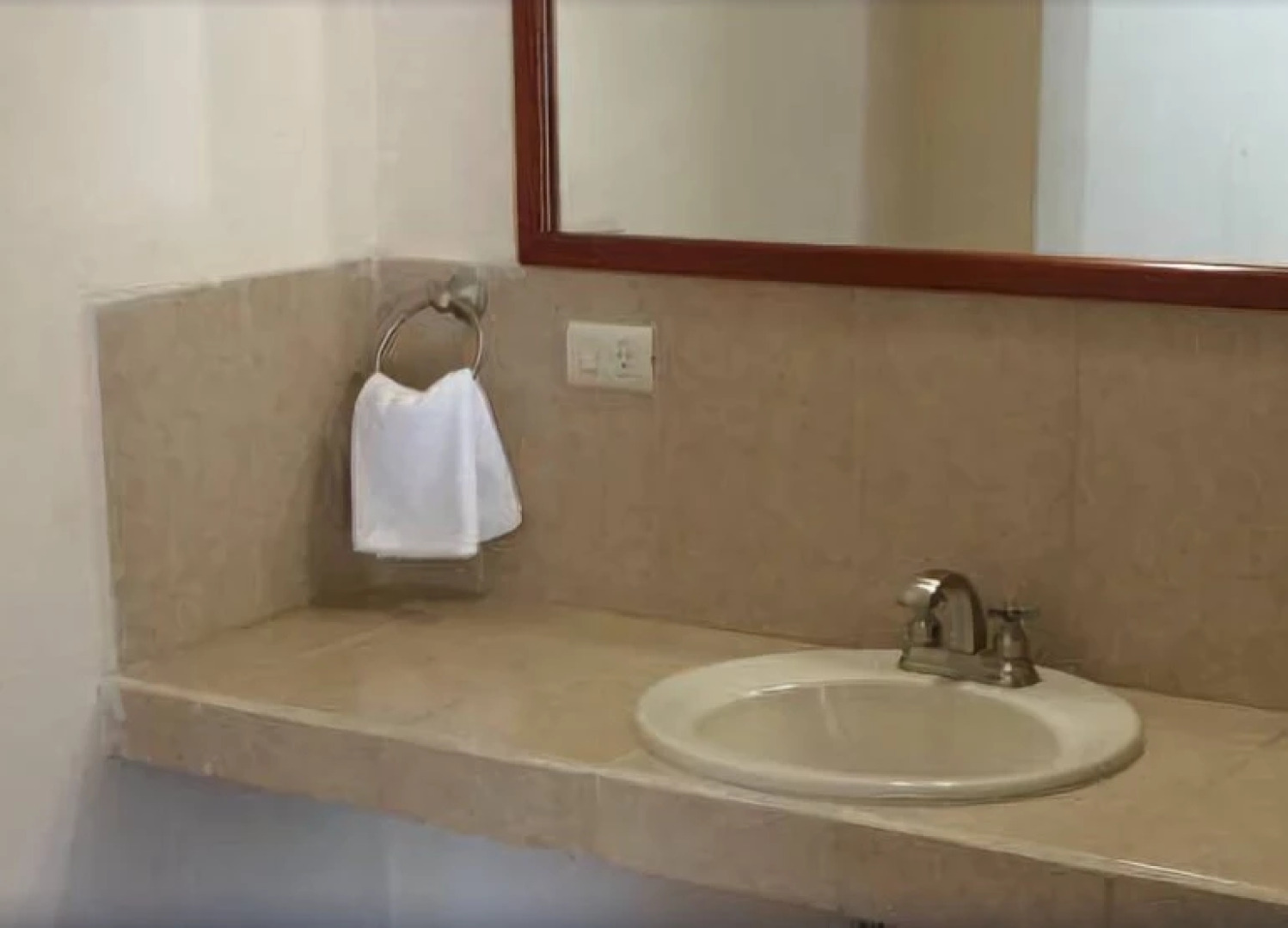 Отель Franco By Rotamundos