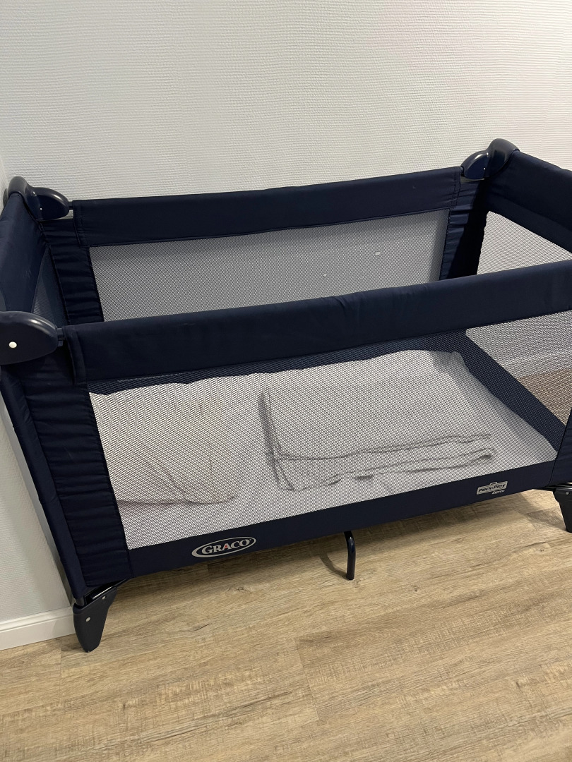 Апартаменты трехкомнатные рядом с набережной