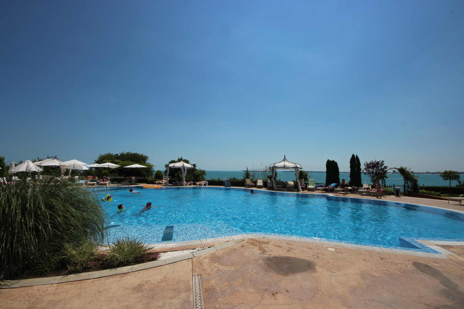 Апартаменты Menada Royal Bay