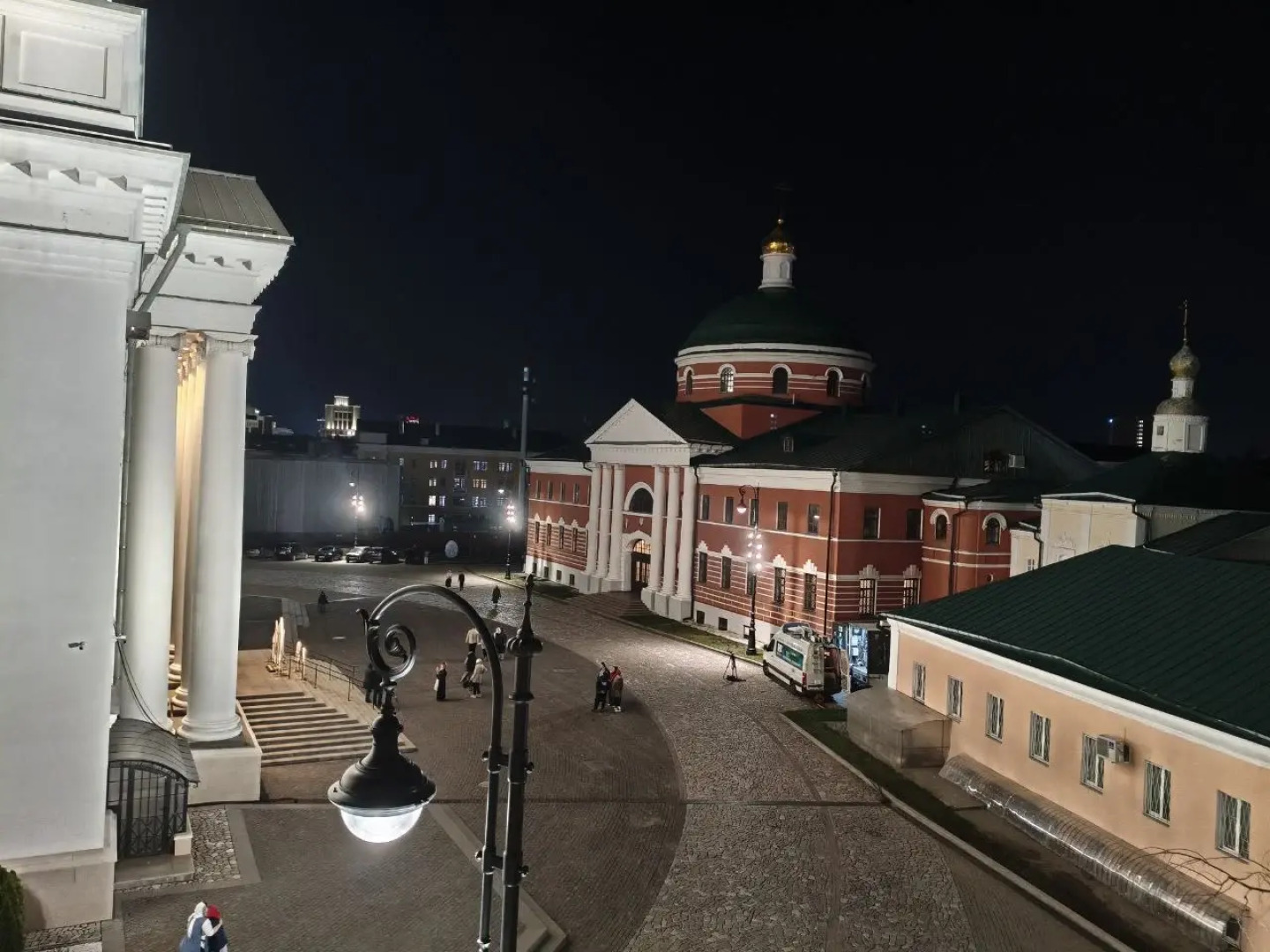 Апартаменты TatAparts двухкомнатные у Кремля