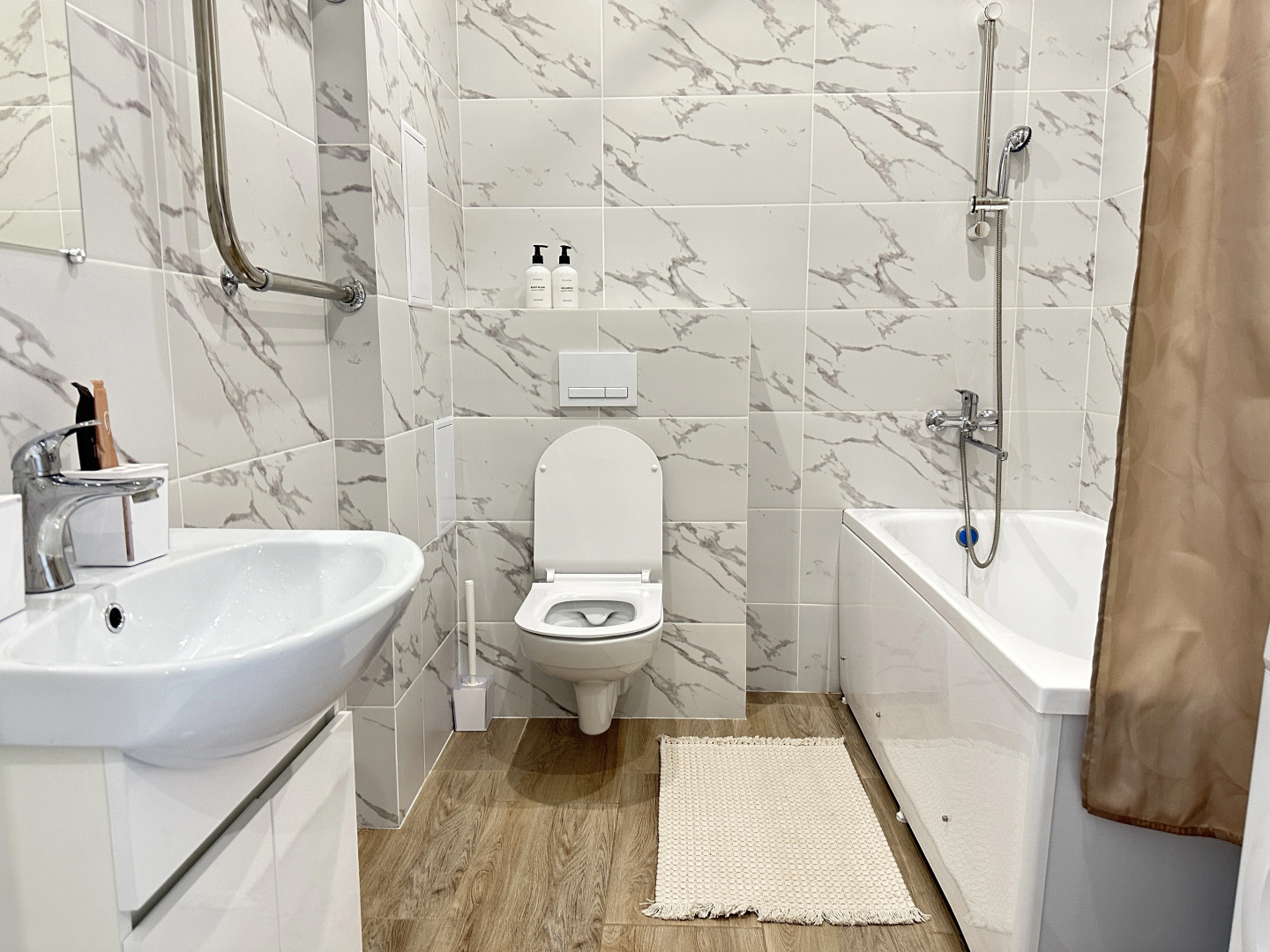 Квартира Премьер Апарт в ЖК бизнес класса Премьер