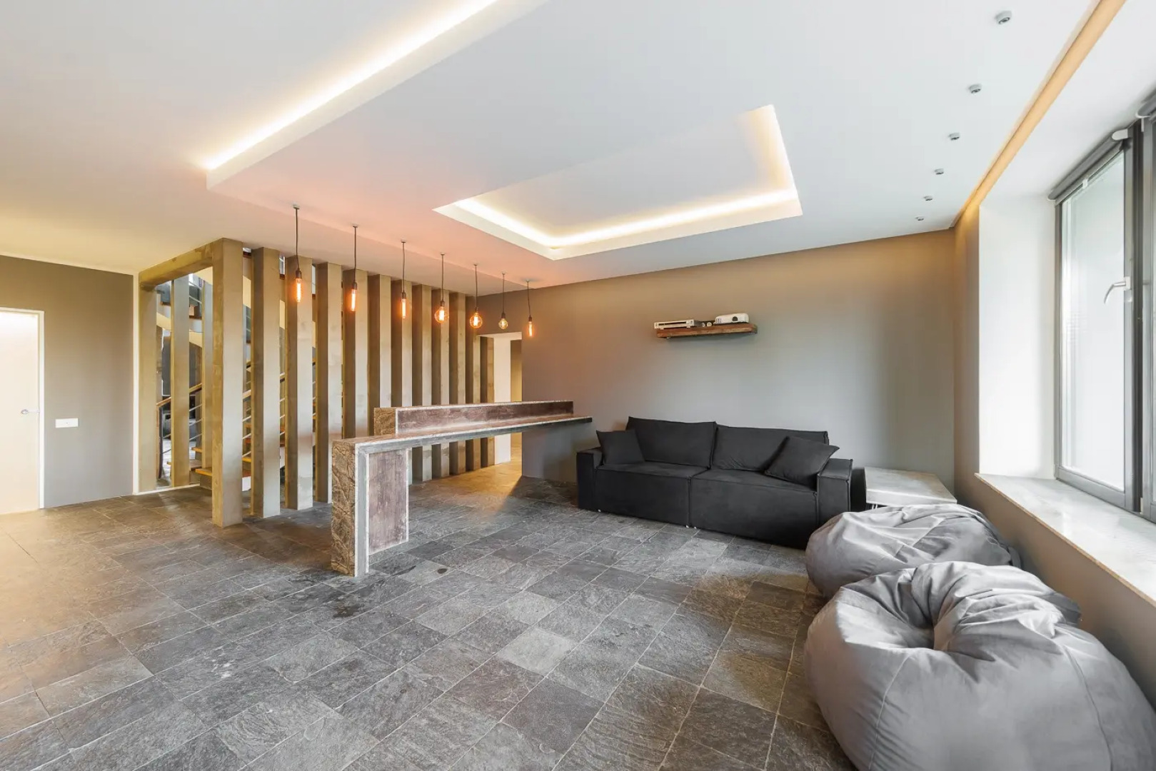 Коттедж Huse Современный с бассейном в Нахабино