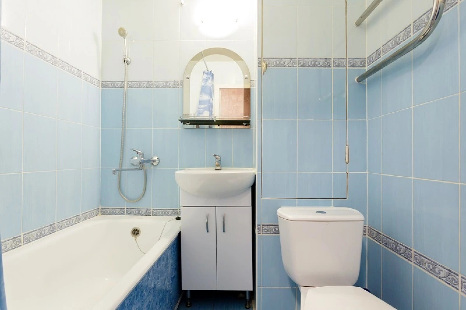 Апартаменты Брусника Выставочная