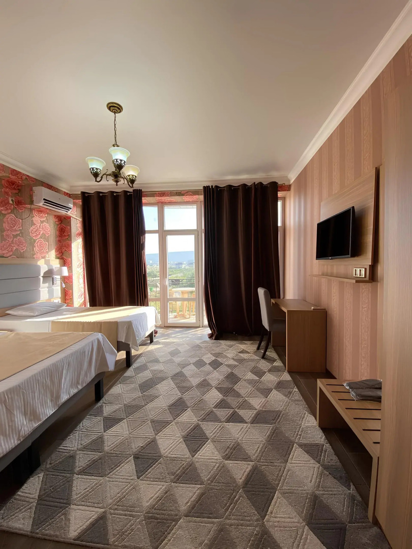 Отель Океан