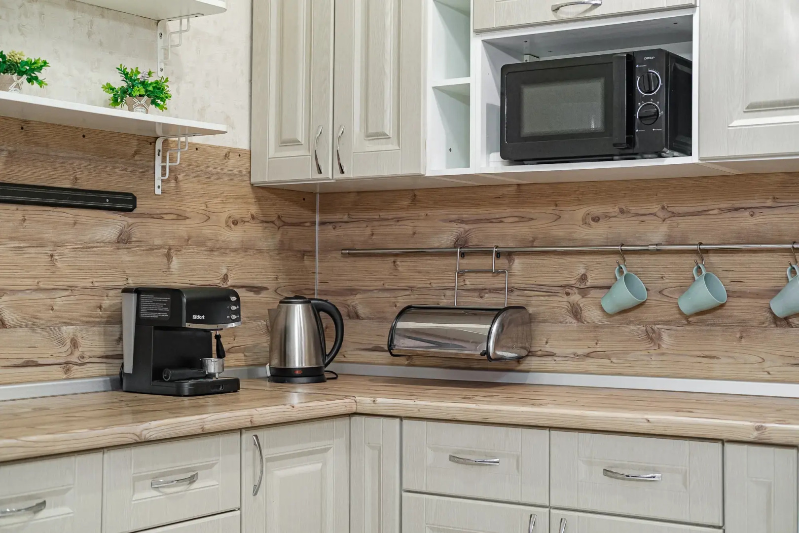 Апартаменты Две Спальни и Гостиная у Московского Вокзала для 8 Гостей