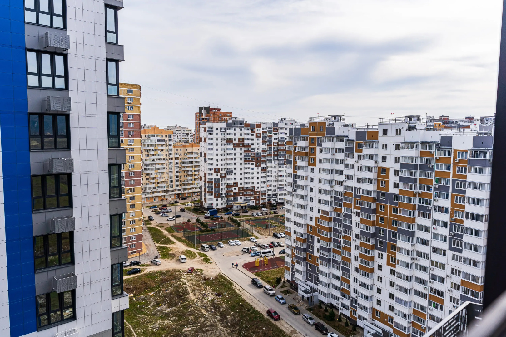 Апартаменты с Дизайнерским Ремонтом в Южном Районе Новороссийска от LetoApart 1