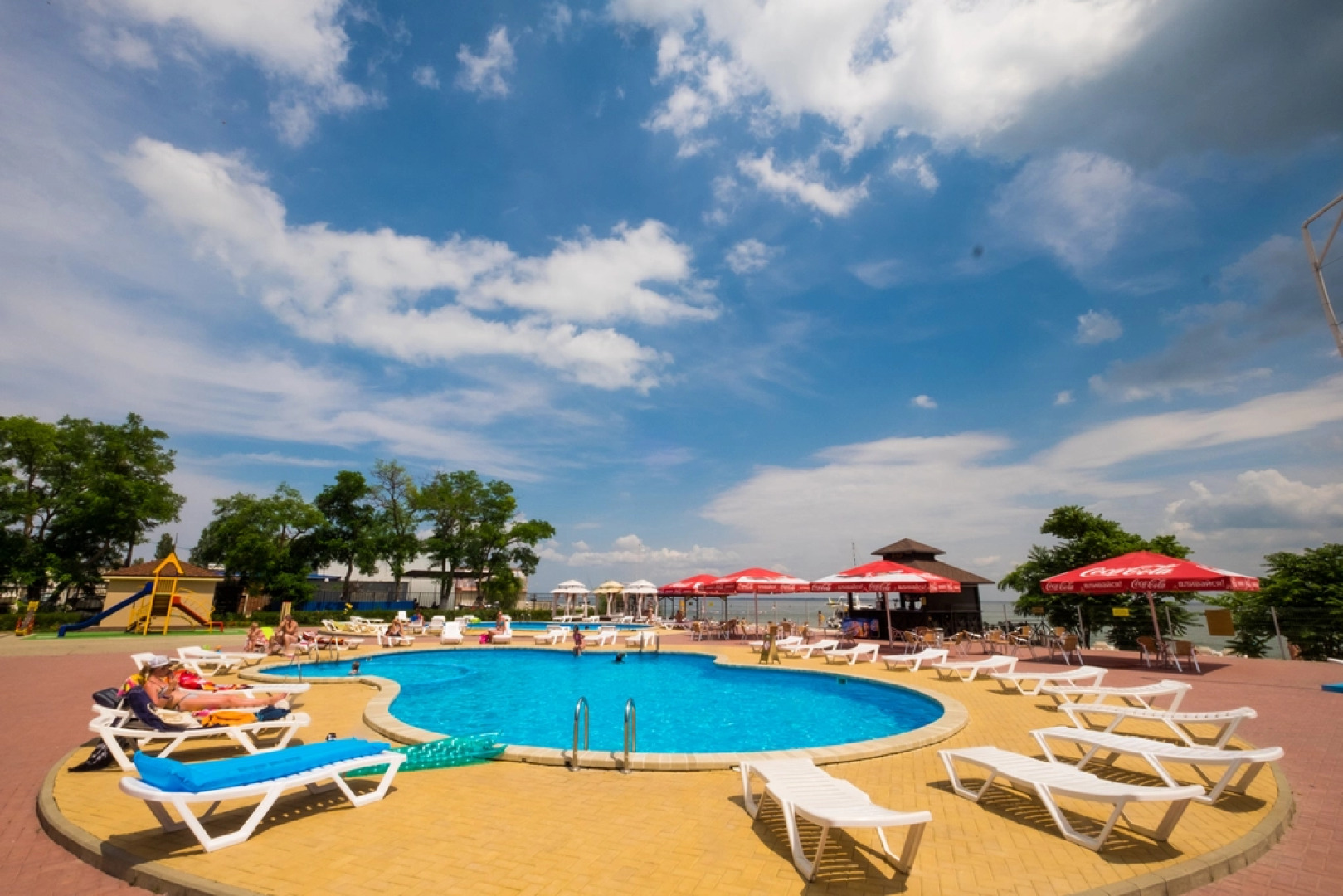 Отель Парус